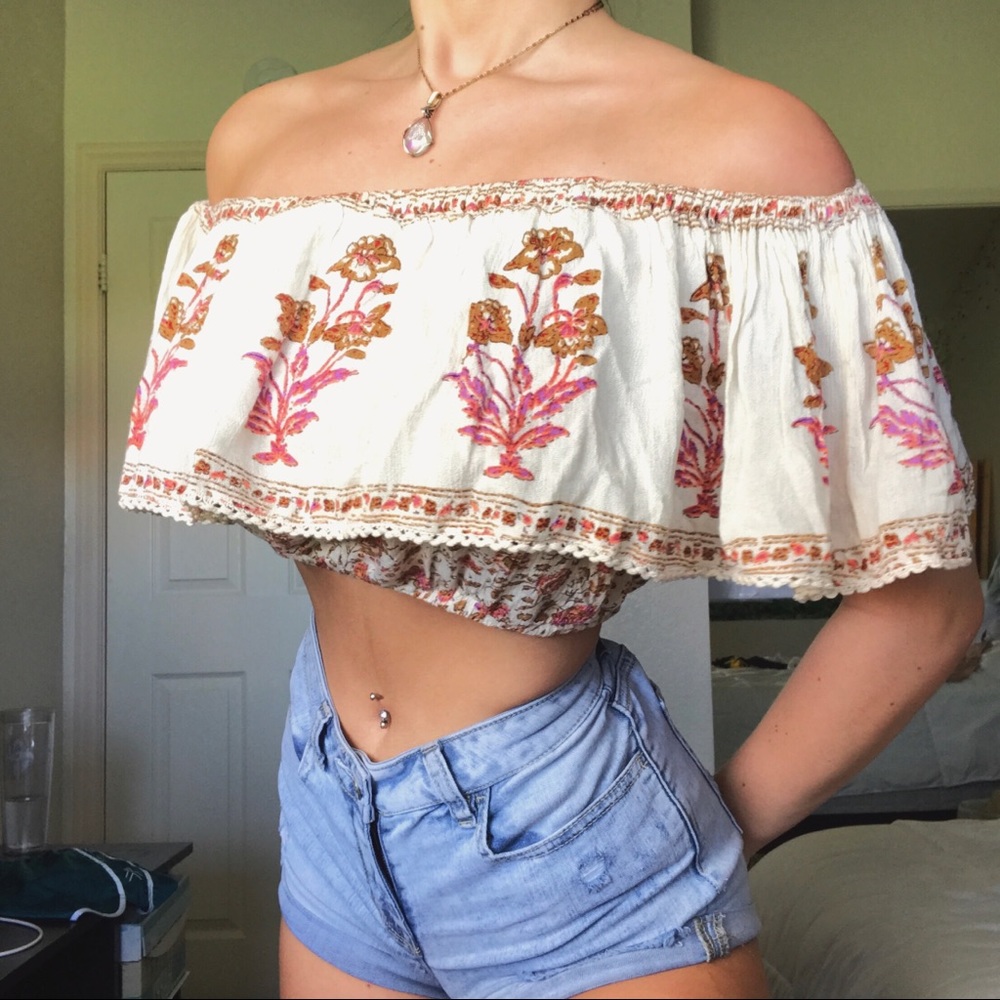 Crop top
